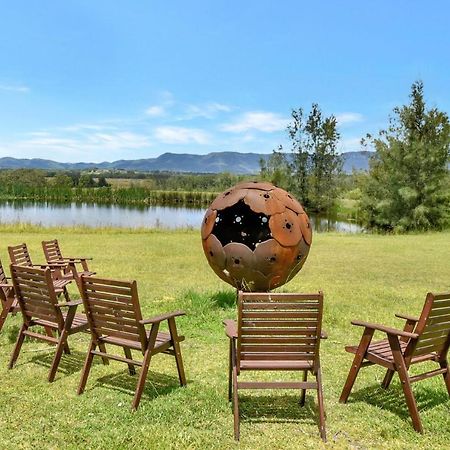 Silver Springs 6Br Luxury Homestead Rothbury Exterior foto